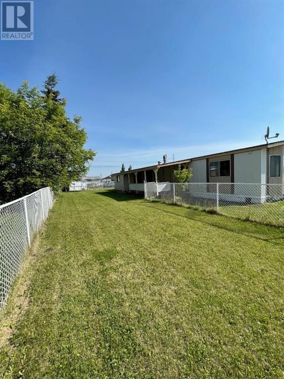 9706, 104 Avenue Clairmont, Alberta Houses for Sale Grande Prairie