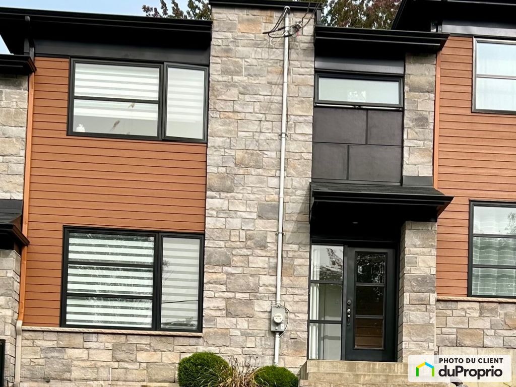 $424,900 - Townhouse for sale in Lac-Delage — photo 1