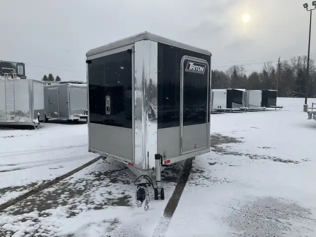 2019 Triton Trailers 8.5x22 + V-Nose All Aluminum Snowmobile Tra in Cargo & Utility Trailers in Oakville / Halton Region - Image 4
