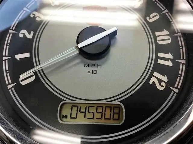 2011 Harley-Davidson FLSTC Heritage Softail Classic in Street, Cruisers & Choppers in City of Toronto - Image 13