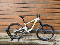 Santa Cruz Bronson GX AXS 2024 medium