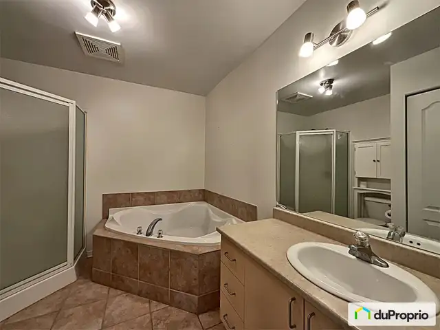 $299,900 - Condominium for sale in Longueuil (LeMoyne) in Condos for Sale in Longueuil / South Shore - Image 7