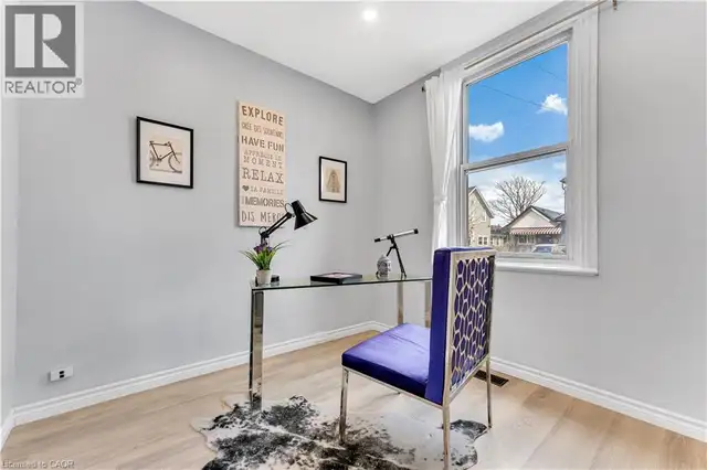 101 EMERALD Street N Hamilton, Ontario in Long Term Rentals in Hamilton - Image 3