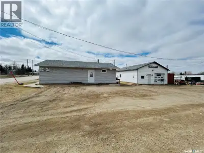 This property has so much to offer! A retail store, shop, 2 additional vacant lots, and a fenced-in...