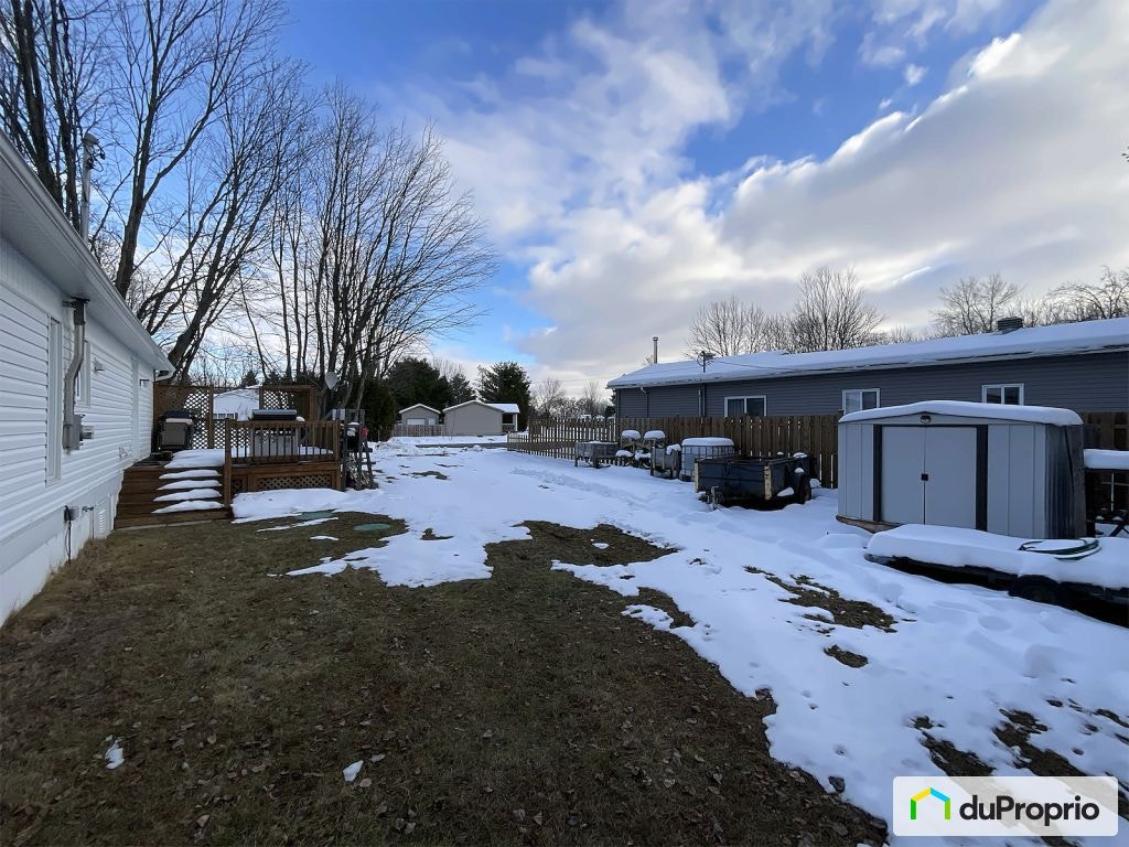 $300,000 - Mobile home for sale in Ste-Victoire-De-Sorel — photo 2