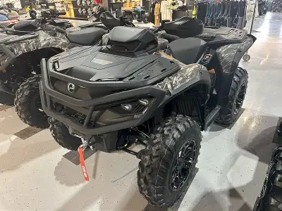 2025 CAN-AM OUTLANDER XT 850 ATV STOCK #A109787 82 HP ROTAX ENGINE SELECATBLE 2WD/4WD WITH VISCO-LOK...