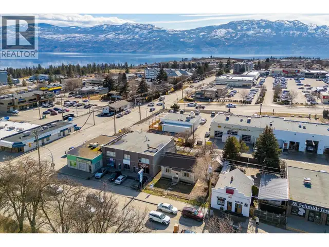 2465 Main Street West Kelowna, British Columbia in Houses for Sale in Penticton - Image 4