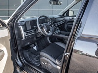 Looking for a spacious, eco-friendly 7-passenger SUV with eye-catching design and premium upgrades?... (image 7)