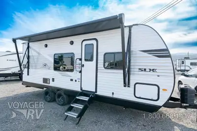 Located in Winfield, BC Call or Text 250-766-4607 Voyager RV Centre 1-800-668-1447 Customer Value Pa...