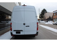 ONLY 31,000 KM , YES , ONLY 31,000 KM!!! 2020 MERCEDES SPRINTER 2500 -- 170 FULL SIZE -- HIGH ROOF -... (image 9)