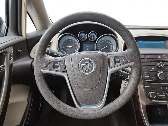 2013 Buick Verano QuietTuning Technology | Bluetooth Connecti... in Cars & Trucks in Fredericton - Image 15