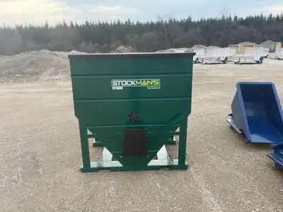 Iron Inventory Inc! Stockman's choice St3000 seed tote 5’L x 5’H x 4’W Holds approximately 3000 lbs...
