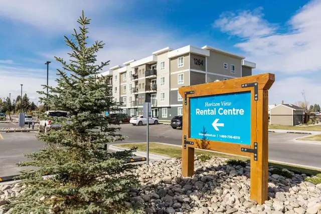 Pet-Friendly Two Bedroom Two Bath with In-suite Laundry for Rent in Long Term Rentals in Lethbridge - Image 2