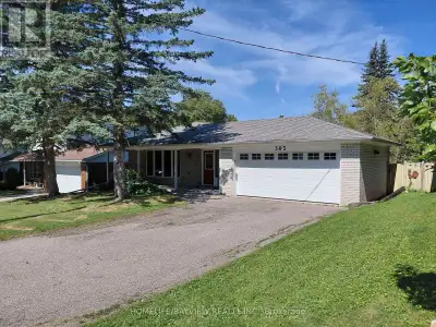 Main Floor Of A Stunning 3 Bedroom Bungalow With Perfect Layout & Large Rooms In The Best Location O...