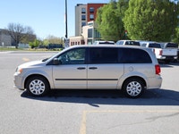 2014 Dodge Grand Caravan SE 3.6L V6 Spacious, practical, and built for family versatility, this 2014... (image 6)