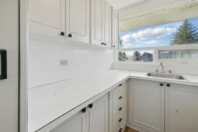 Affordable Apartments for Rent - The Britannia - Apartment for R, View more