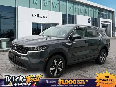 This Kia Sorento delivers a Regular Unleaded I-4 2.5 L/152 engine powering this Automatic transmissi...
