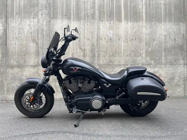 2017 Victory Motorcycles High-Ball Suede Black in Street, Cruisers & Choppers in Kamloops - Image 10