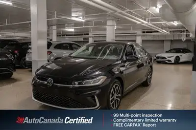 This Volkswagen Jetta has a powerful Intercooled Turbo Regular Unleaded I-4 1.5 L/91 engine powering...