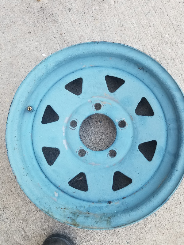 BOAT ANCHOR 35.00 and 13 in rim 15.00 for sale Boat Parts