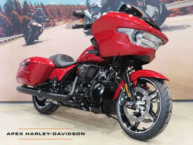 2025 Harley-Davidson FLTRX - Road Glide in Sport Touring in Cambridge - Image 2