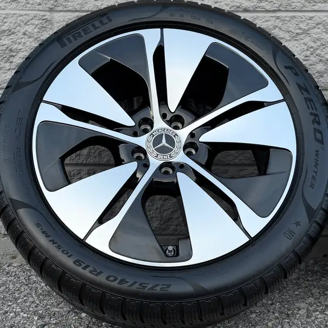 (99%) 4x MB E-Class E350 | E450 19" OEM Winter Wheels Package in Tires & Rims in City of Toronto - Image 3
