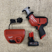 Milwaukee 2520-21XC M12 FUEL HACKZALL Reciprocating Saw Kit