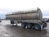 Tank trailers for rent