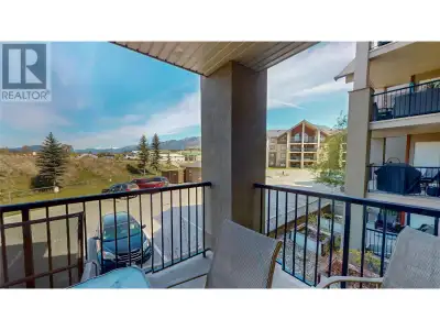 THE BEST DEAL IN INVERMERE!!! This *Two bedroom*, *Two bath*, open-concept condo in Lake Windermere...