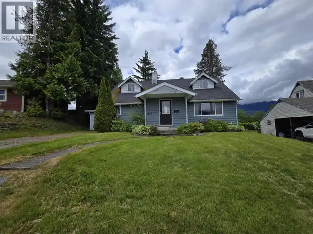 1417 CORMORANT AVENUE Kitimat, British Columbia in Houses for Sale in Kitimat - Image 2