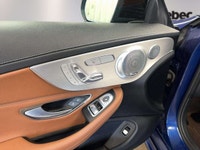 Performance, luxe et élégance réunis dans ce superbe C43 AMG. Son moteur V6 biturbo de 362 ch, son r... (image 9)