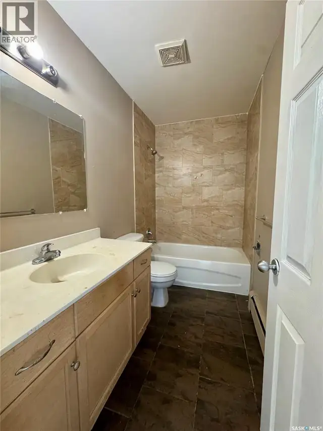 11 2320 13TH AVENUE Regina, Saskatchewan in Condos for Sale in Regina - Image 10