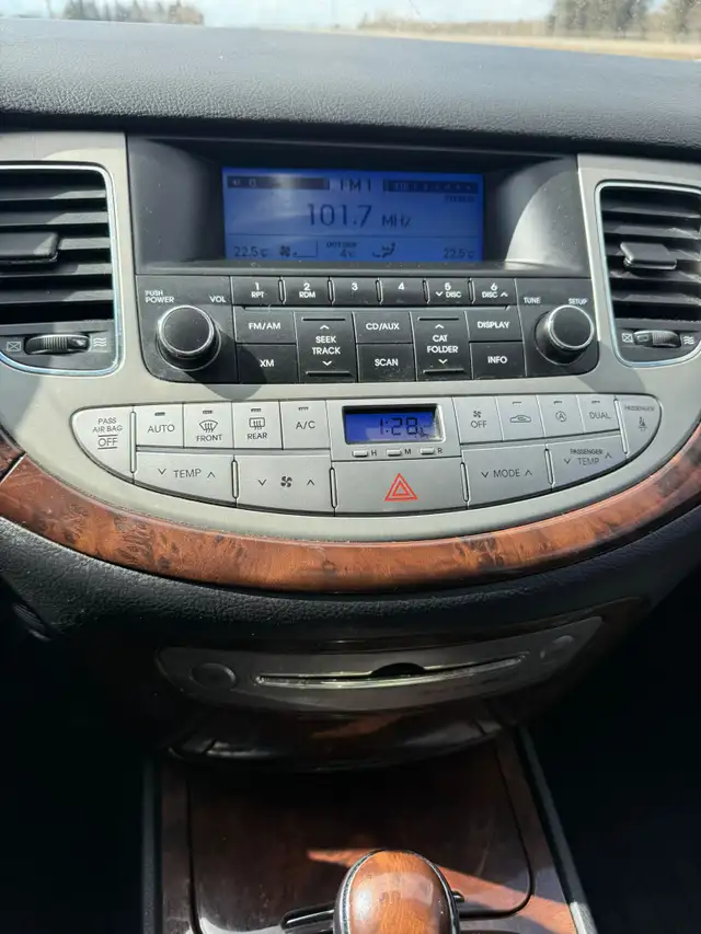 2009 Hyundai Genesis4538720786690969612