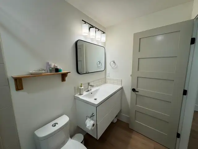 Beautiful 3 Bedroom + 2 Bathroom Home on 1.3 Acres – South BX, V in Long Term Rentals in Vernon - Image 22