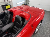 LOW KM - EXTRA CLEAN - CONVERTIBLE 2009 Chevrolet Corvette Convertible w/ 1LT. This car looks & driv... (image 4)