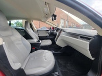 TRADED IN AT TESLA CANADA!! 290,000KM'S!! BEAUTIFUL SUNSET RED PEARL ON RARE WHITE LEATHER INTERIOR!... (image 8)