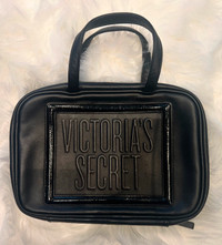 Victoria’s Secret Travel Toiletry Bag - New