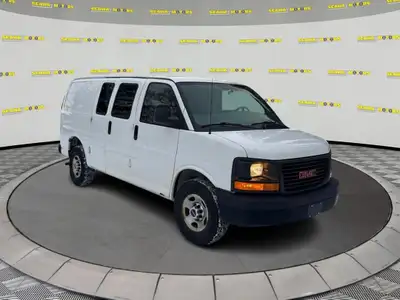 . Engine: 8 Cylinder Engine 4.8L/293CI L/100Km City: 19.1 L/100Km Hwy: 12.1 Safety Equipment Brake/t...