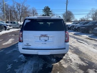 Leather Seats, Bluetooth, Heated Seats, Premium Sound Package, Power Tailgate! This GMC Yukon is a t... (image 5)