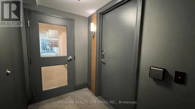 710 W - 565 WILSON AVENUE Toronto (Clanton Park), Ontario in Long Term Rentals in City of Toronto - Image 8