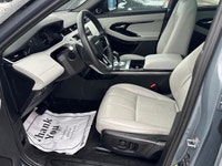 One Owner, AWD, Panoramic Roof, Navigation, Leather Heated P/Memory Seats, P/Tailgate, Adaptive Crui... (image 5)