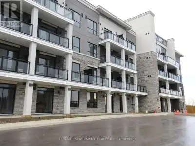 210 - 120 SPRINGVALLEY CRESCENT Hamilton (Gourley), Ontario