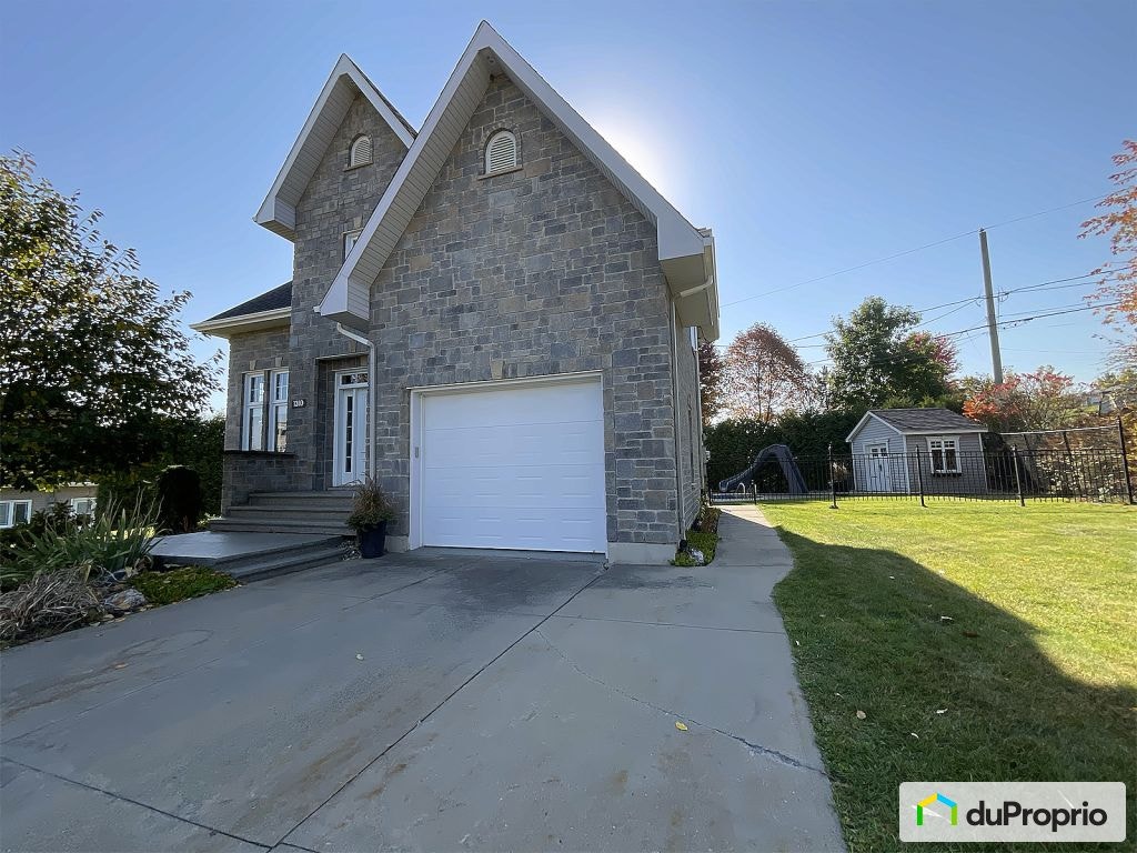 $839,000 - 2 Storey for sale in Sherbrooke (Fleurimont) — photo 3
