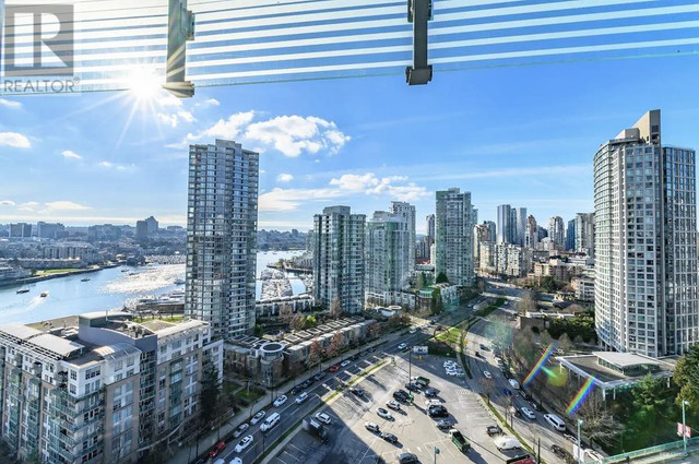 1286 87 NELSON STREET Vancouver, British Columbia in Condos for Sale in Vancouver - Image 3