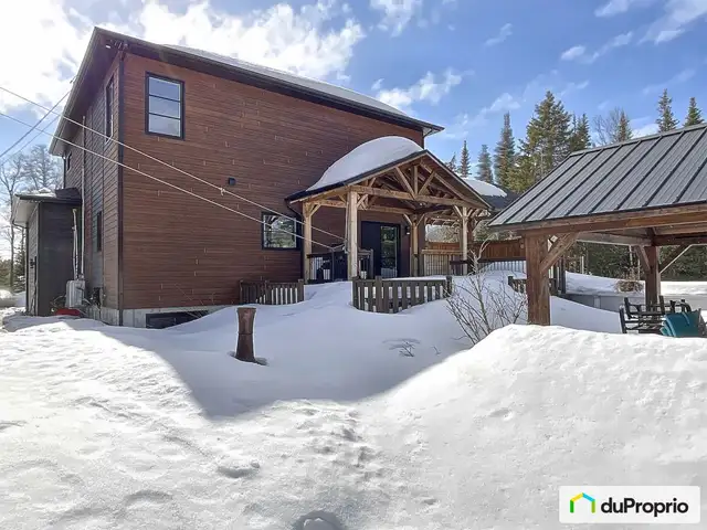 $775,000 - 2 Storey for sale in Jonquière (Lac-Kénogami) in Houses for Sale in Saguenay - Image 6