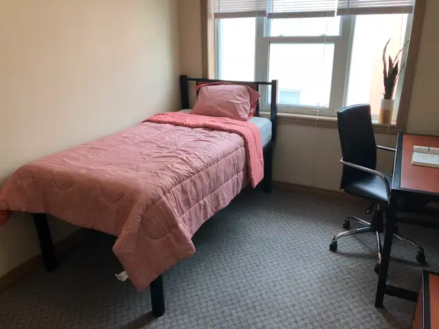 Student Rentals Located on Lester Street - Walk to School!!! in Room Rentals & Roommates in Kitchener / Waterloo - Image 8
