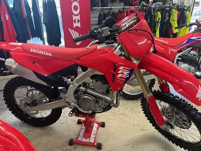 IN STOCK!! (only 2 remaining) 2025 CRF250R SAVE $500 Now $10099 plus freight and prep ($10849) plus...
