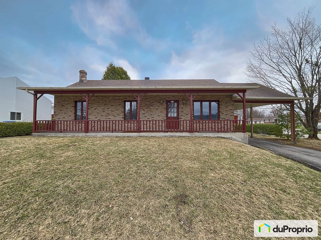 $289,000 - Bungalow for sale in St-Tite — photo 1