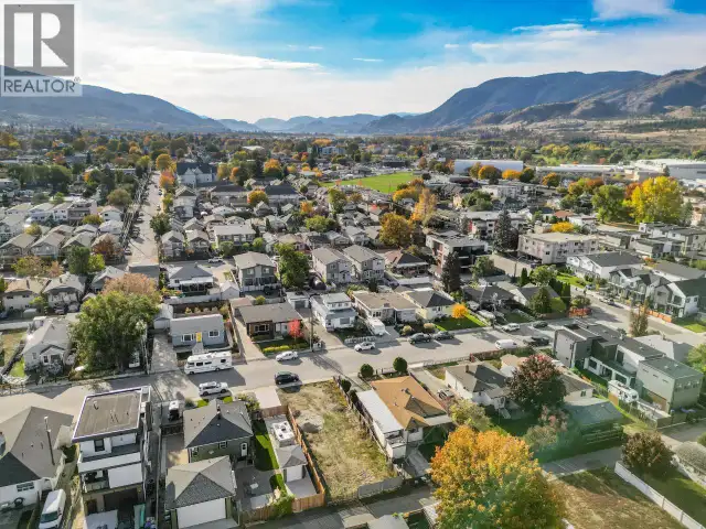 515 Heales Avenue Penticton, British Columbia in Land for Sale in Penticton - Image 9