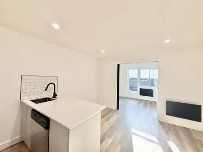 3 1 2-3 1/2-3 et demi-3 and half-1 bed-1 bedroom-1 chambre-Disponible-Available-Plateau Mont Royal-É...